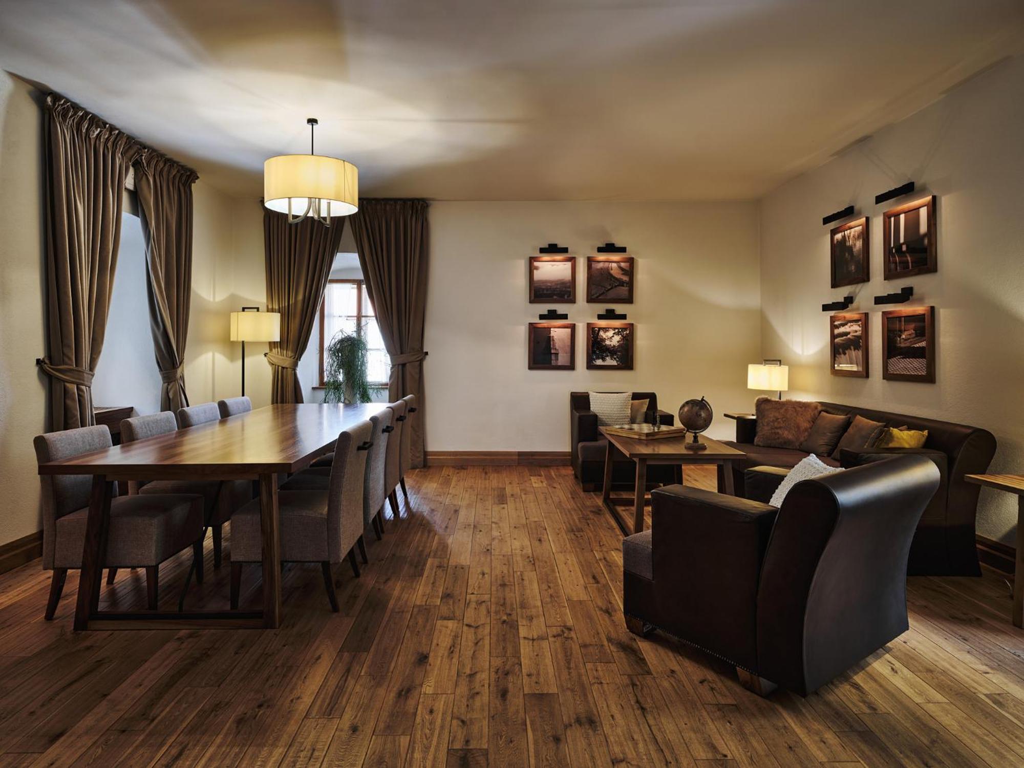 Hotel Grad Otocec - Relais Chateaux 객실 사진