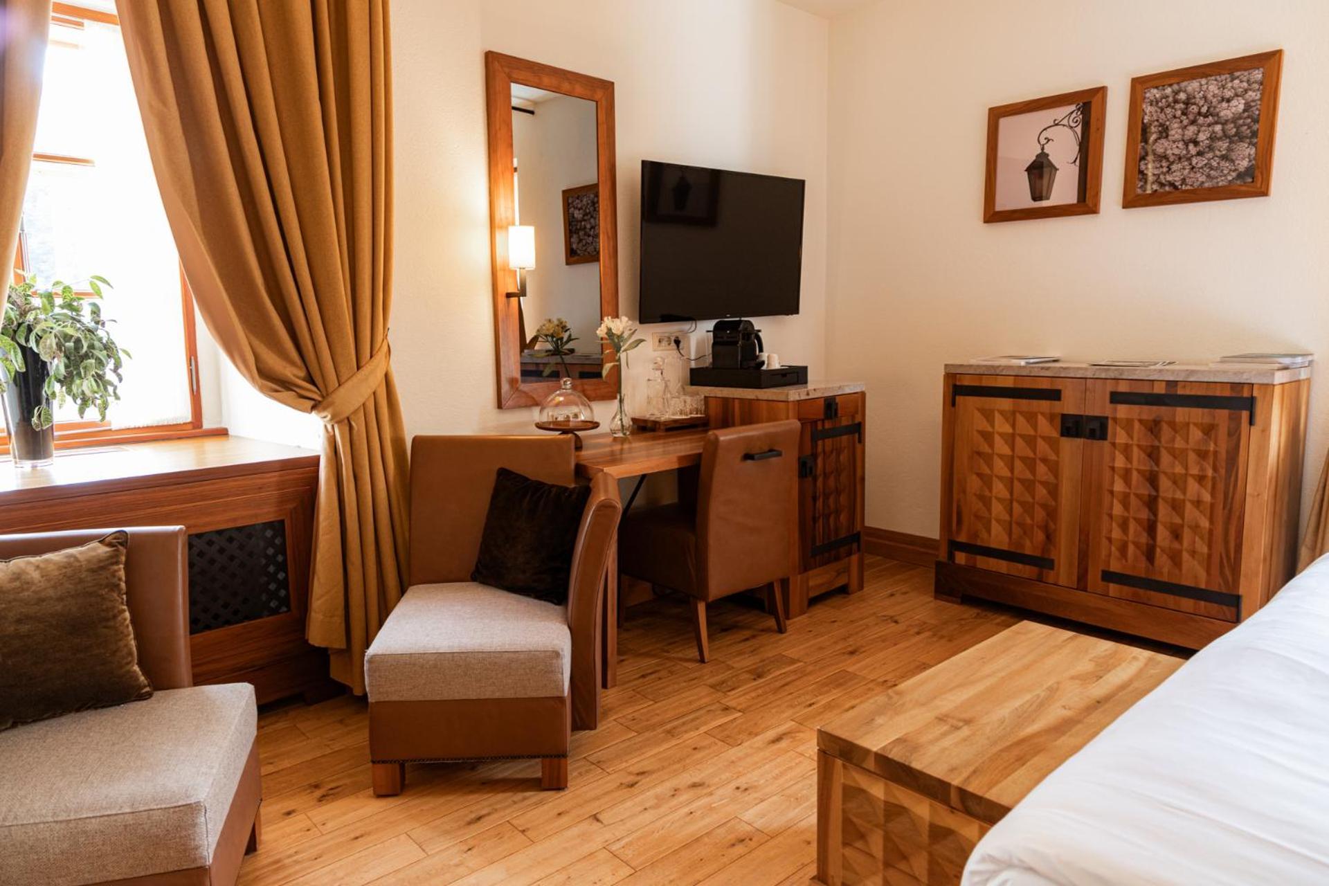 Hotel Grad Otocec - Relais Chateaux 객실 사진