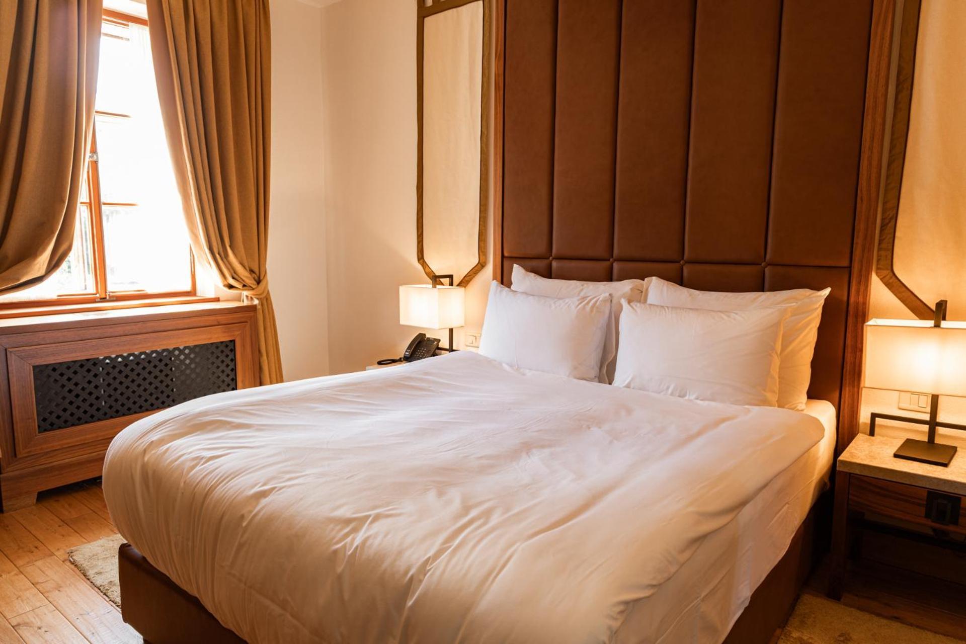 Hotel Grad Otocec - Relais Chateaux 객실 사진